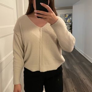 Wilfred free Sweater